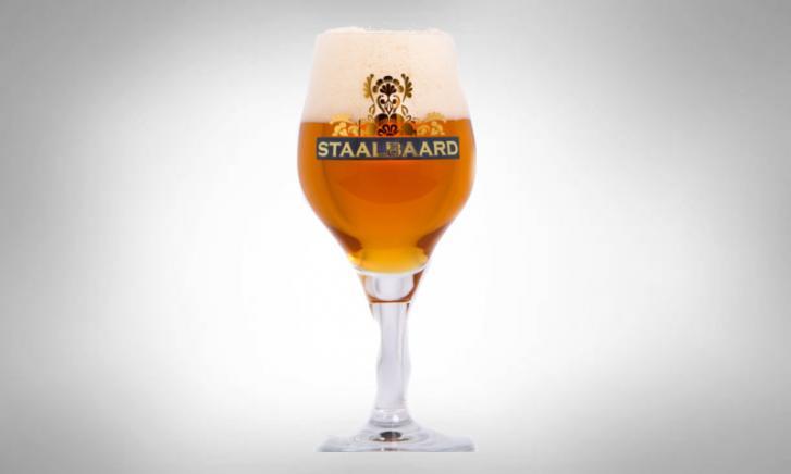 Staalbaard bierglas